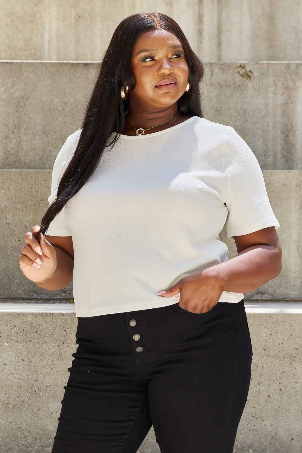 And The Why Pearly White Full Size Criss Cross Pearl Detail Open Back T-Shirt 34c57fa2849b46dbb528eb95e5c49e8c-Max