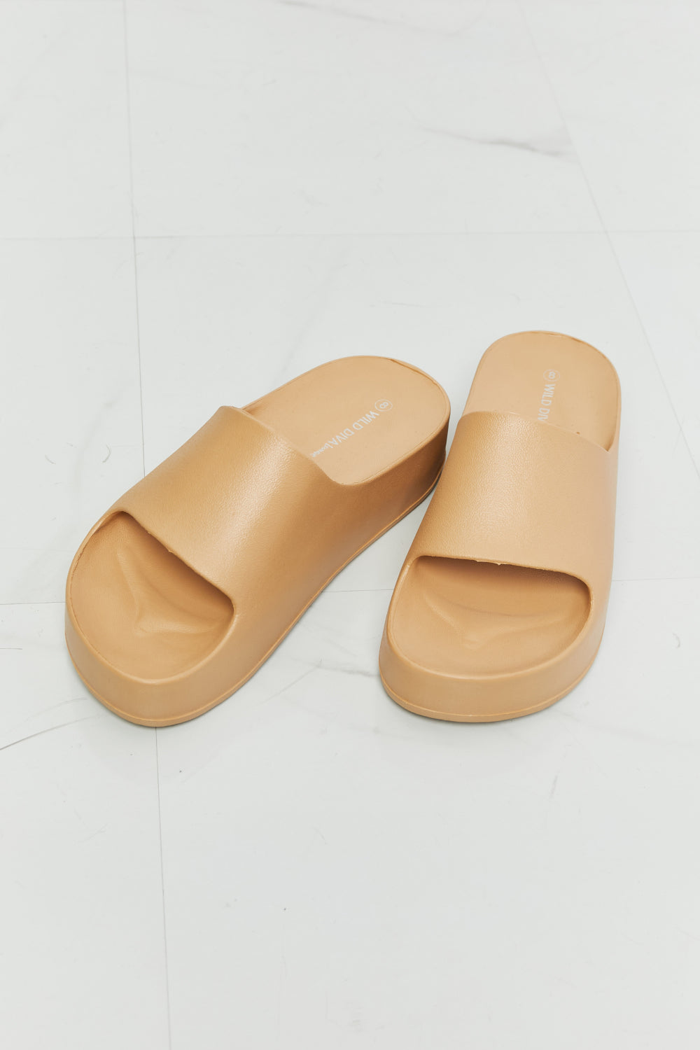 WILD DIVA Summer Feels Platform Slide 350327054e854ca1838dec65d9daee7b-Max
