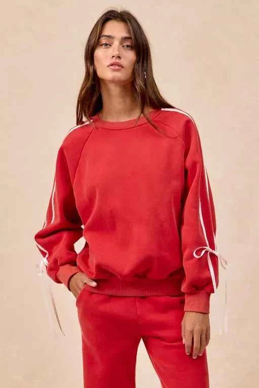 Side Lined Bow Details Fleece Sweatshirt 350eb514e79e4ce5ab1f76cf409887f1-Max-Origin