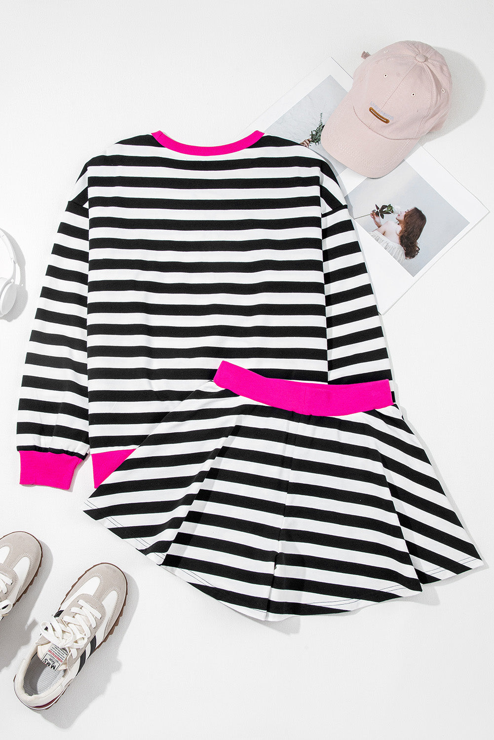 Black Stripe Contrast Trim Long Sleeve Top and Shorts Set 352238bd6925879e