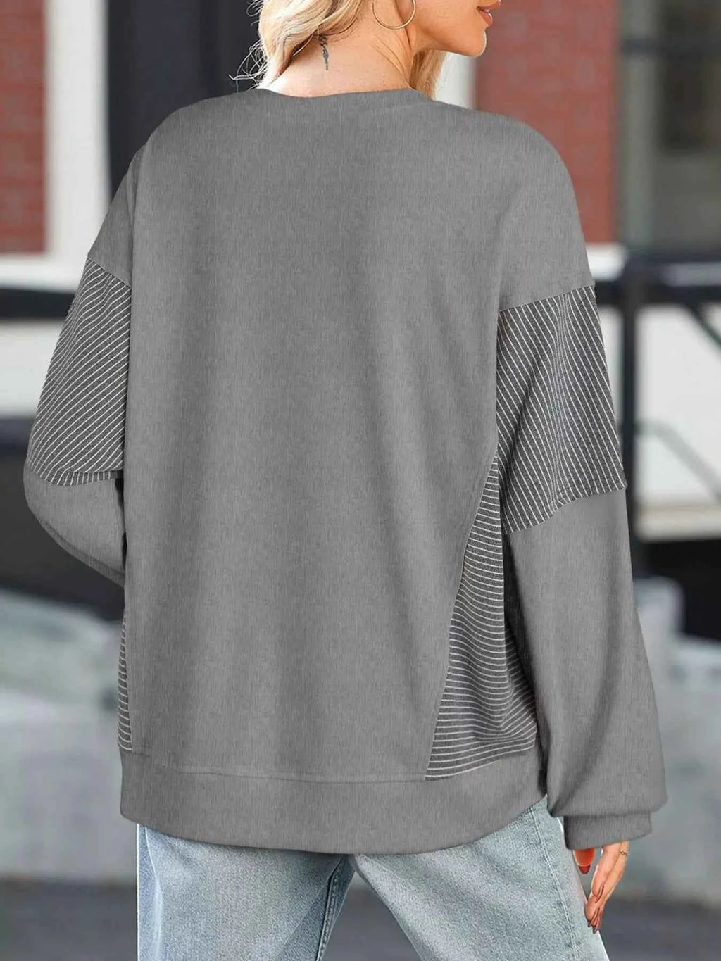Striped Round Neck Long Sleeve Sweatshirt 356a33d747b24275874a3ad974a7faaf-Max-Origin