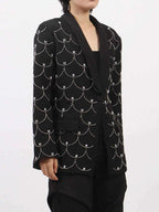 Pearl Detail Long Sleeve Blazer 356cd3fe-0a04-4418-86fe-b94d8c1663a4-Max-Origin