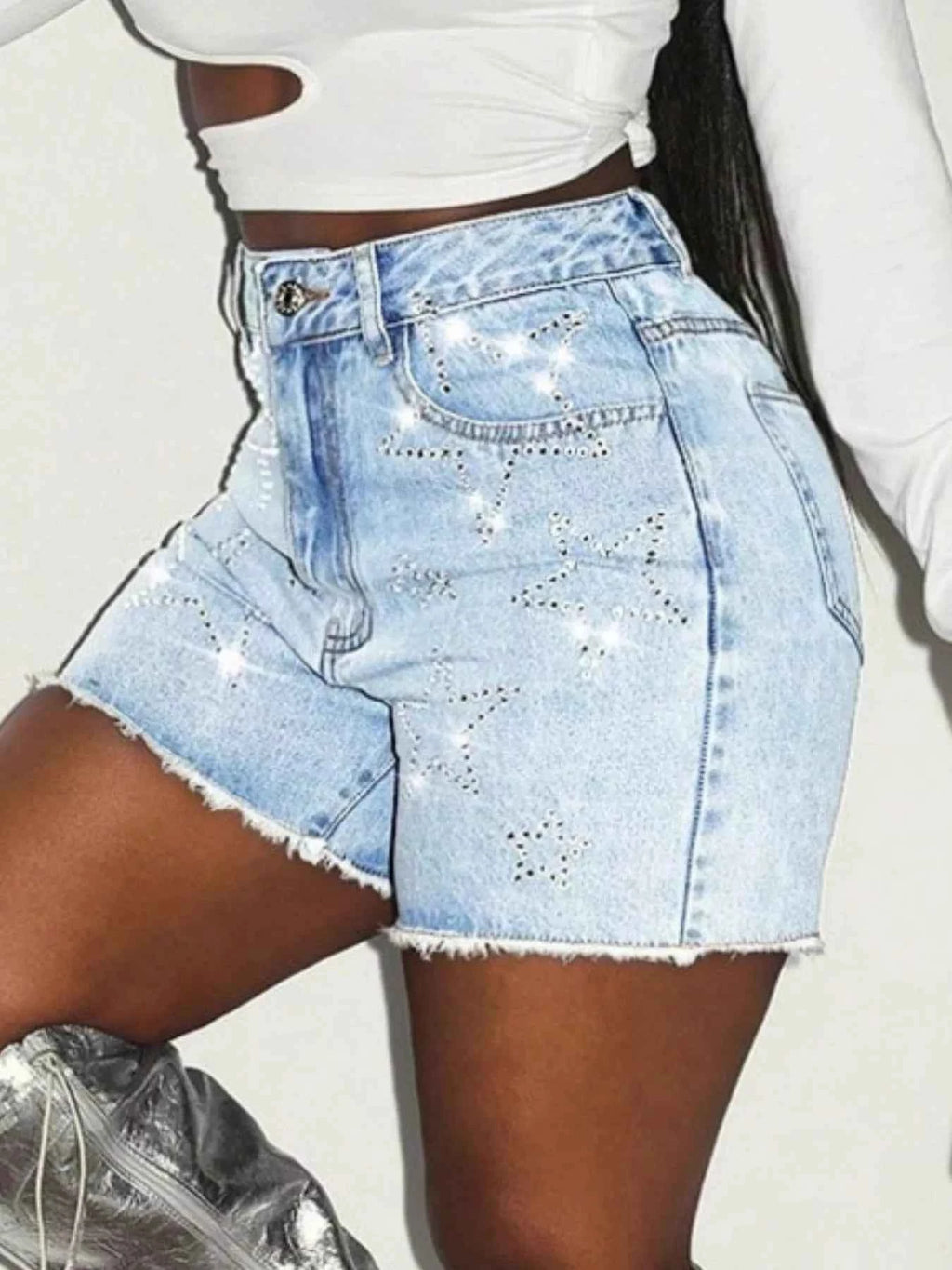 Star Raw Hem Denim Shorts 35e865ce-b9fd-452b-a47d-5185db8acc9b-Max-Origin
