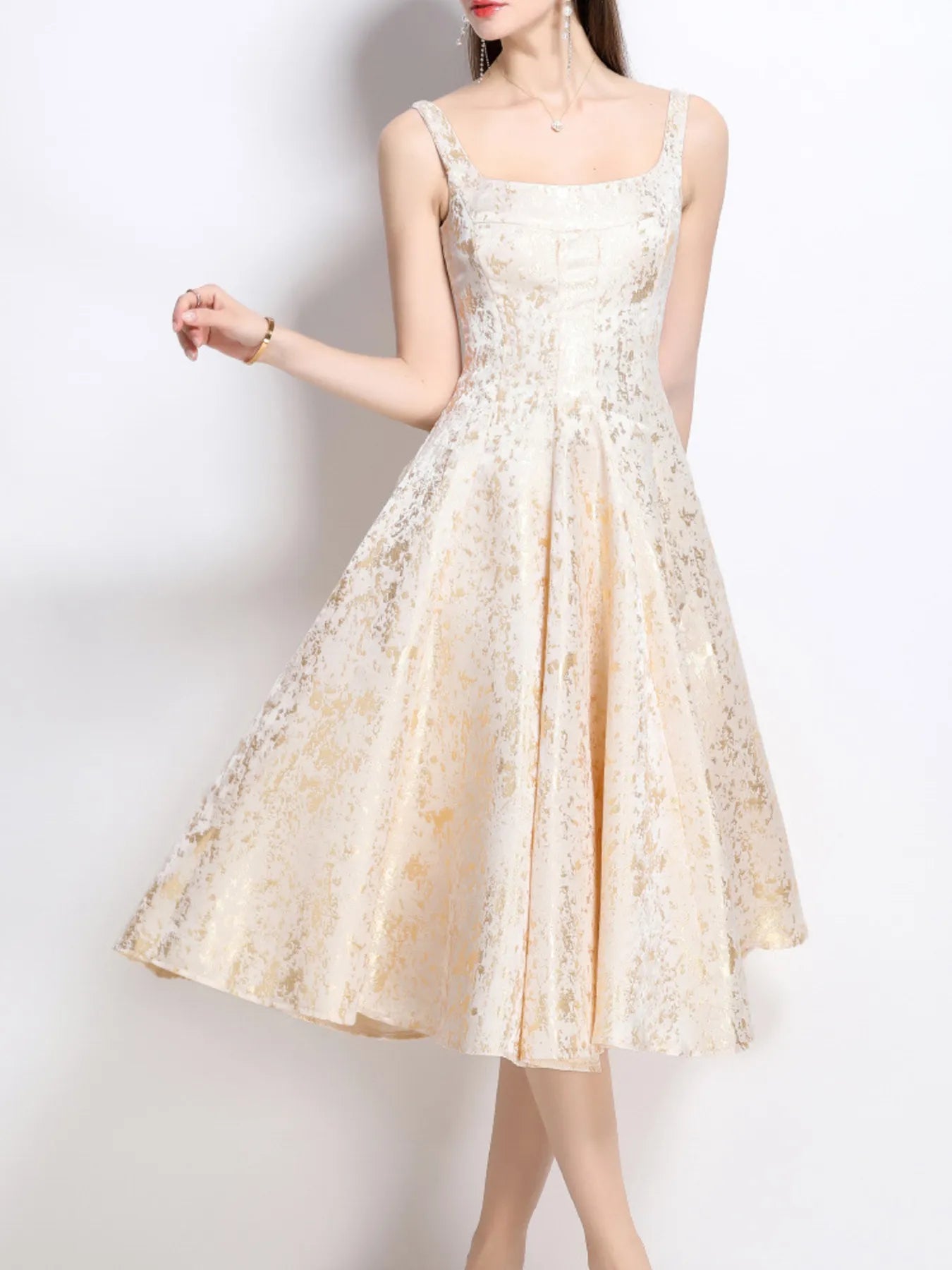 Floral A-Line Sleeveless Midi Dress Apricot 3619304c193d4033a3589d696a313247-Max-Origin