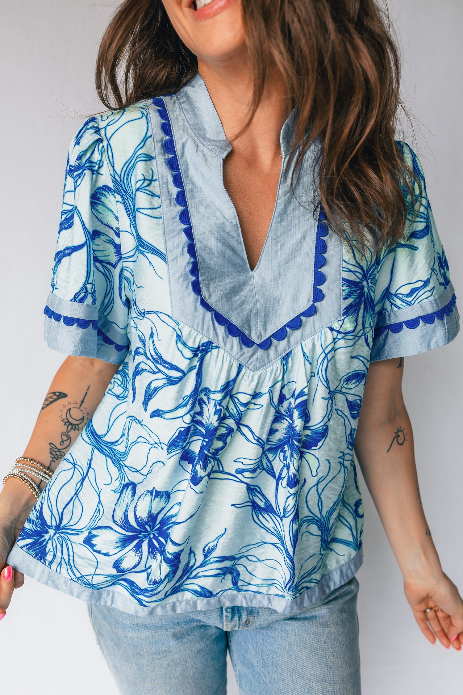 Sky Blue Ricrac Trim Slit V Neck Short Sleeve Floral Blouse 3668f6c4ff8d38a3