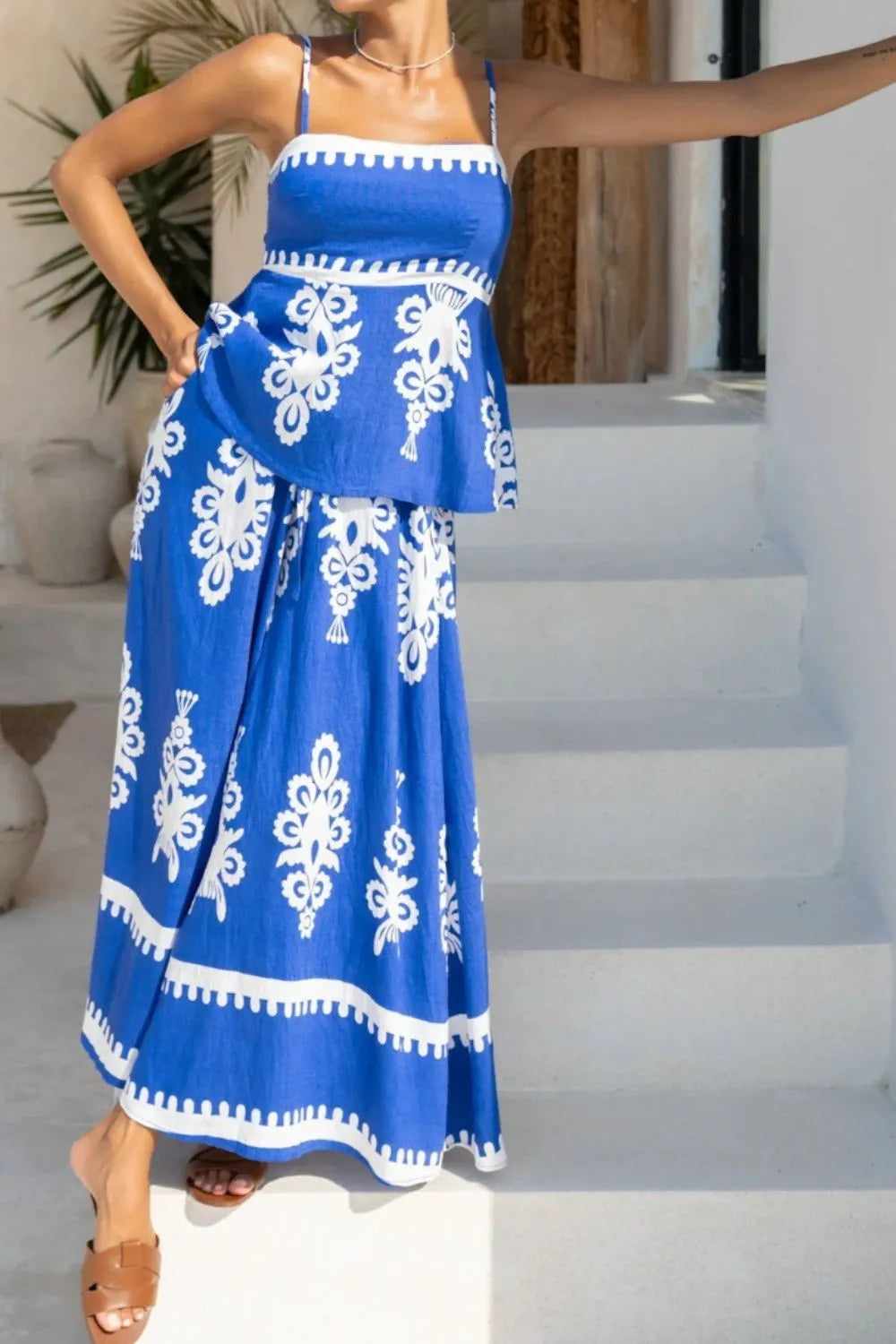 Printed Square Neck Cami and Wide Leg Pants Set 367959f8-a9f7-48fd-9630-3ca760b1dd25-Max-Origin