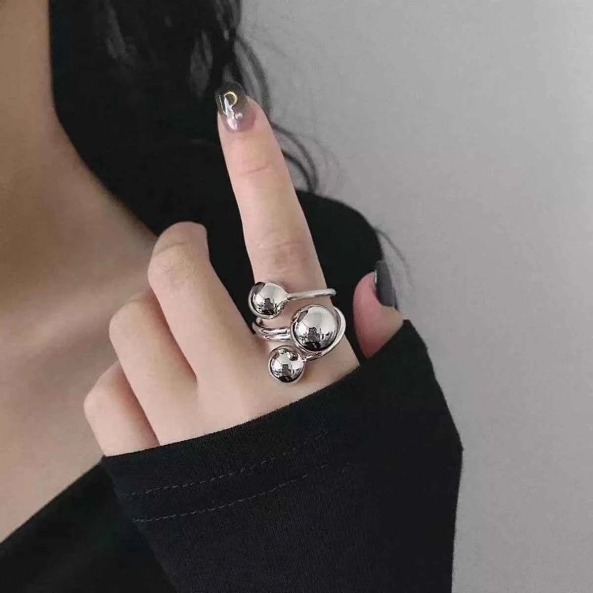 Multi Layered Ball Ring Silver onesize 367cc937-b505-4b0e-9e26-c2f89fc7434d-Max-Origin