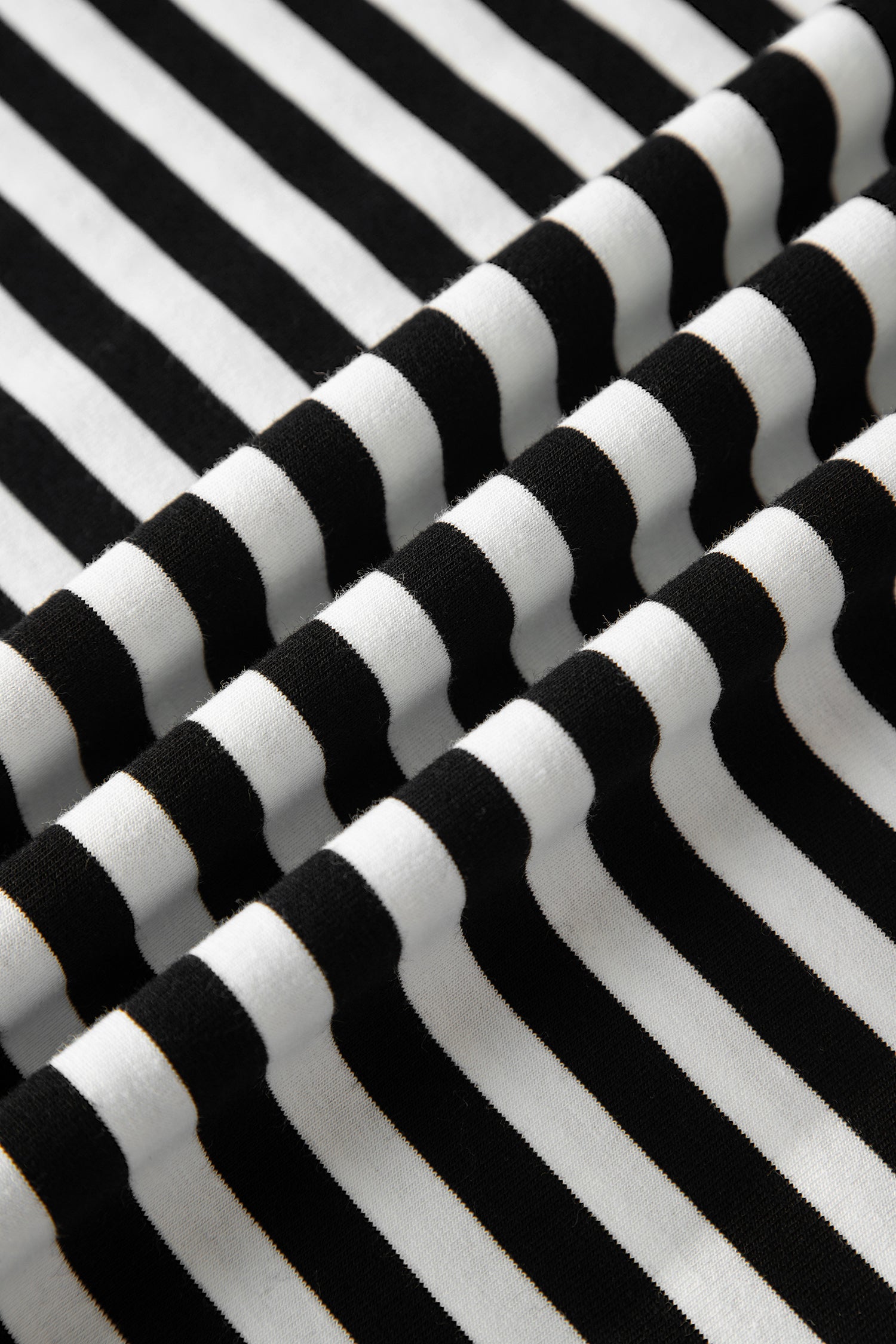 Black Striped Print V Neck Delicate Trim Casual Tee 36be9df31684fdd6