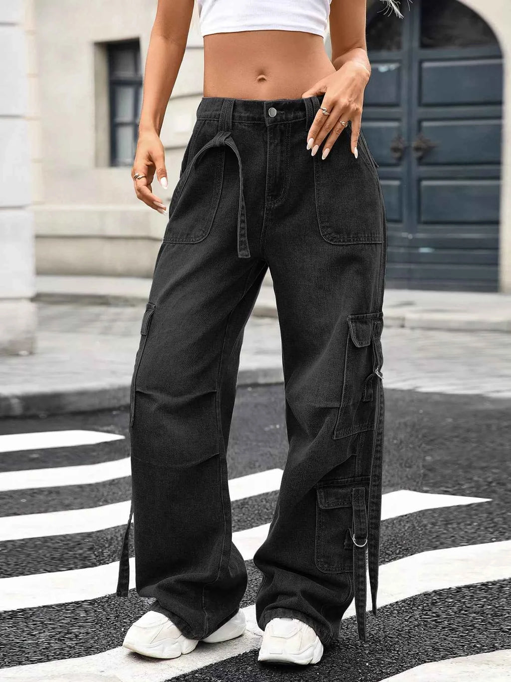 Wide Leg Cargo Jeans Black 36c02373d1204e6d8a3ac1a4d5c793f0-Max-Origin