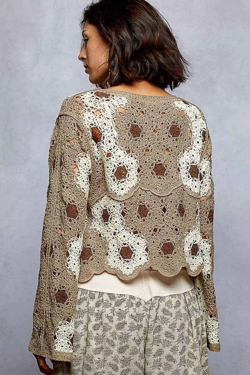 POL Floral Weave Pattern Crochet Cropped Top with Beads Detail 36c6a99e-4bba-4db4-a705-5658e269da22-Max-Origin