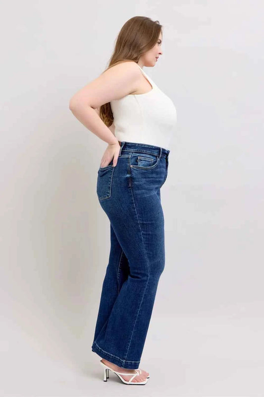 Full Size High Rise Flare Jeans with Pockets Plus Size 36ccbc55-c24c-4b5b-bdd0-c3e6e48e6e39-Max
