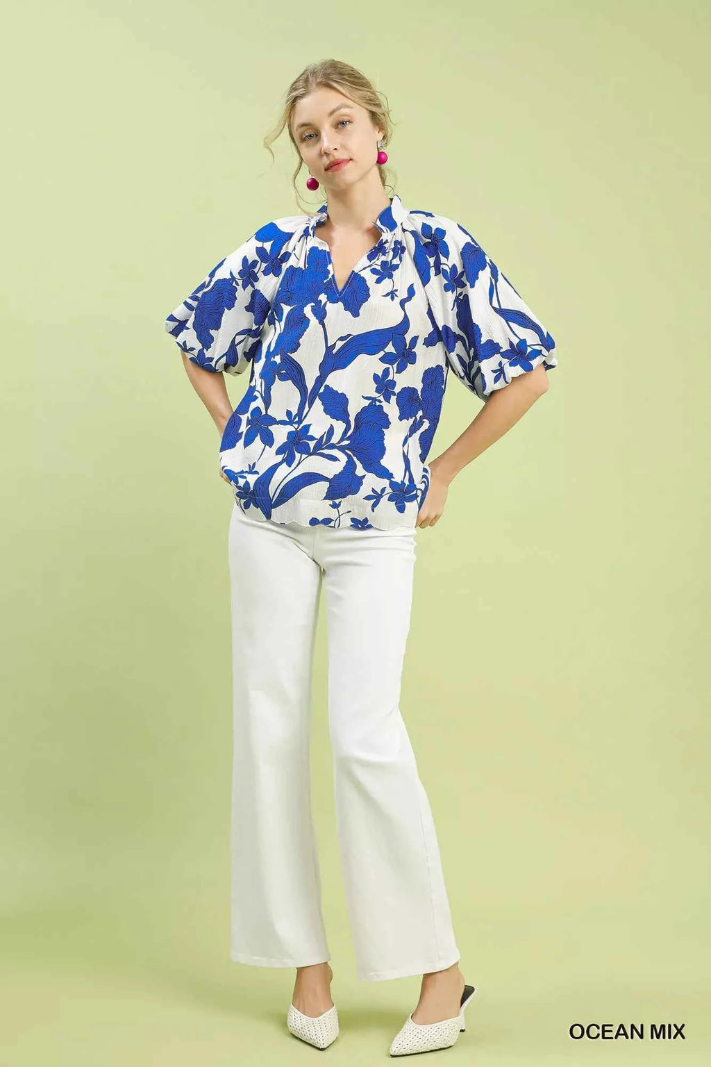 Umgee Floral Print Puff Sleeve Blouse with Scallop Hem 3703b84b-b908-4bee-8382-f47f3ab00507-Max-Origin