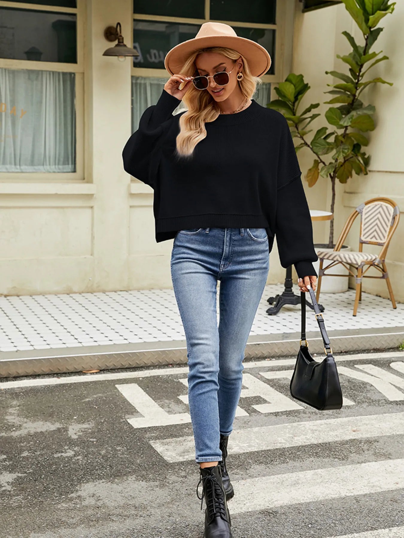 Round Neck Long Sleeve Sweater 370557cb75a541d0bb5101c7f8488d6f-Max-Origin