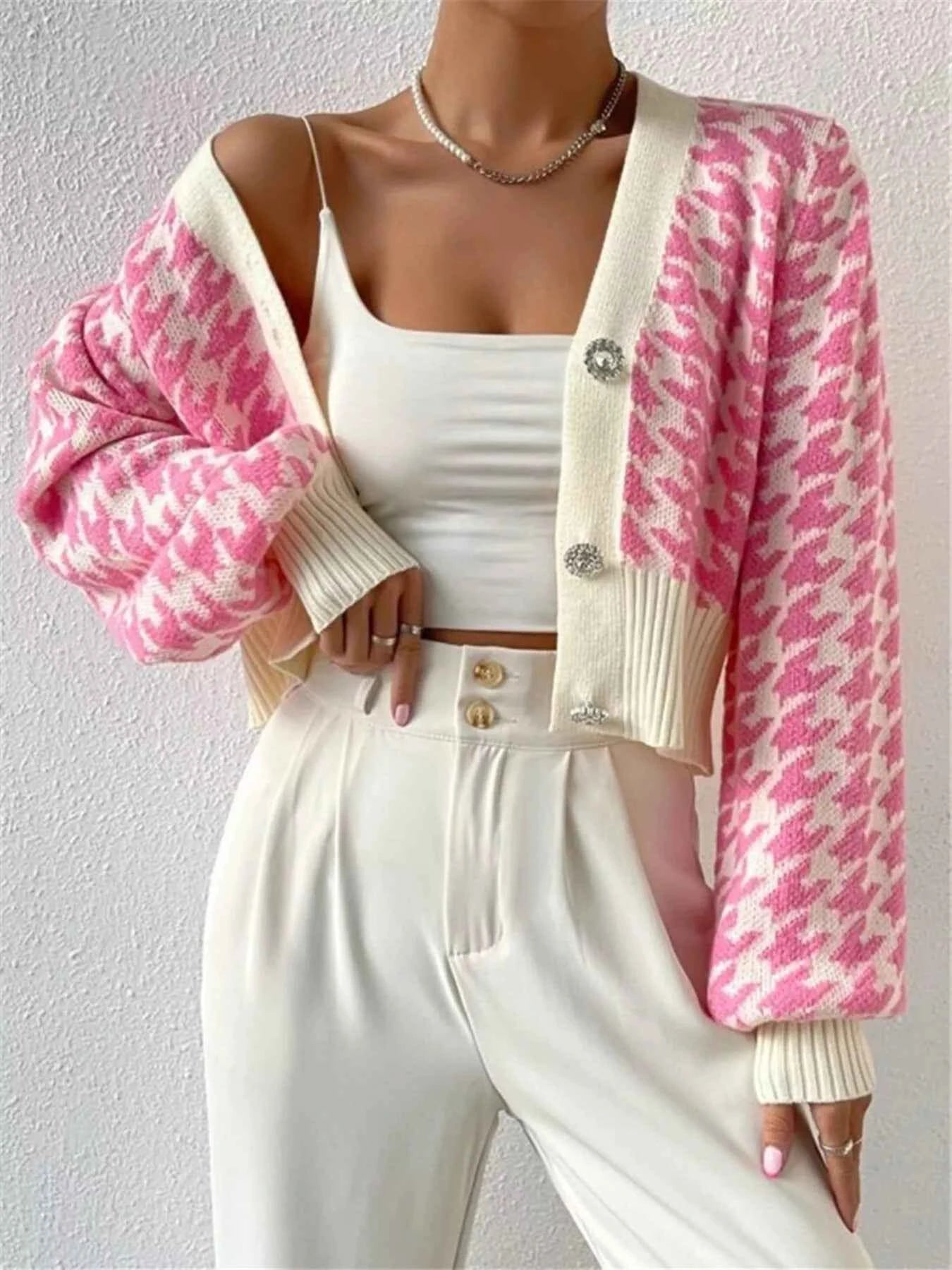 Houndstooth V-Neck Button Up Cardigan 3757aad462b549b588a7bb2fbe1132a7-Max-Origin