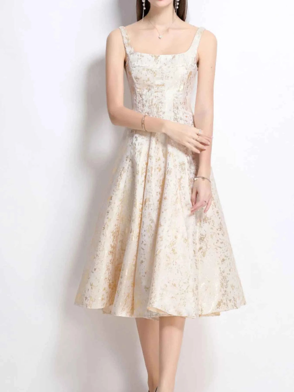 Floral A-Line Sleeveless Midi Dress