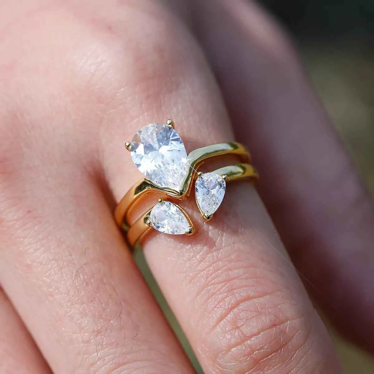 2 Piece 1.75 Carat Moissanite 925 Sterling Silver Teardrop Ring 378d6b3b-474f-4487-9d34-48e485d1fdf6-Max-Origin