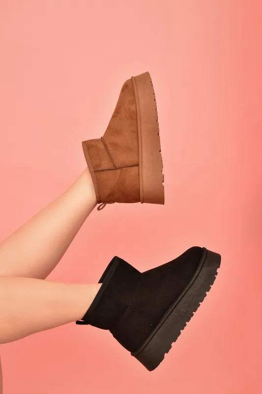 WILD DIVA Suede Round Toe Platform Booties Black 37b2978a-1b43-400d-b72d-bd8f6de95995-Max