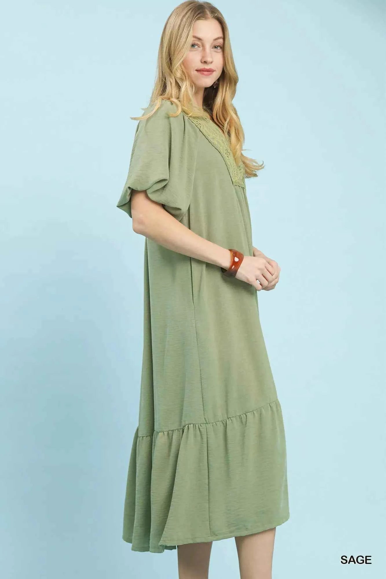 Umgee Puff Sleeve Midi Dress with Lace Detail 384168be-9d83-47f0-84c3-931e7abbcb82-Max-Origin
