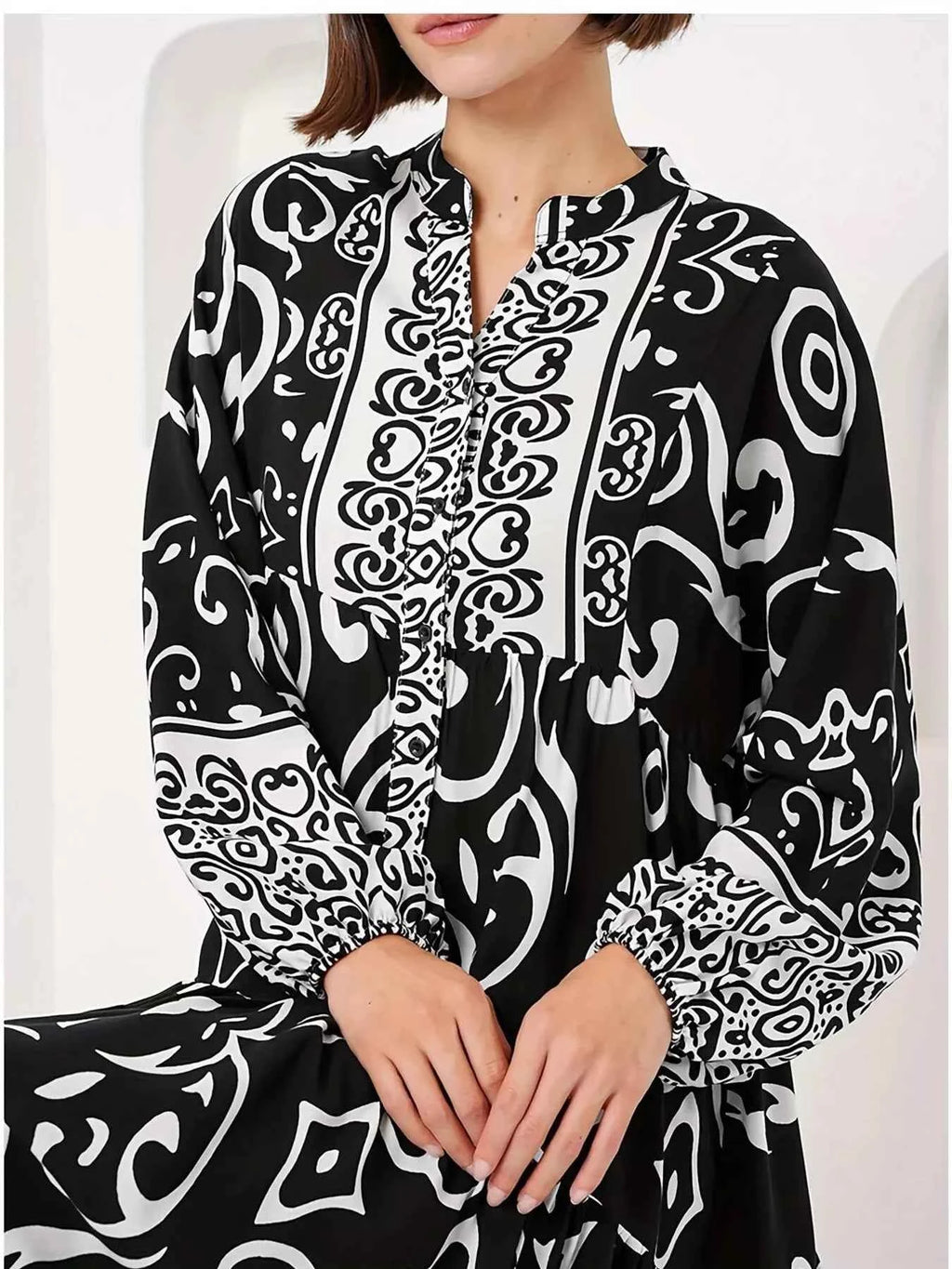 Printed Notched Balloon Sleeve Maxi Dress 38e02b59aed142b3a46ceb1a20aff2cd-Max-Origin