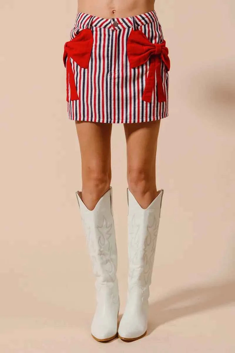 SO ME Contrast Bow Knot Pocket Fourth Of July Denim Skirt 39323d82f0264c8191815d44516ca36e-Max-Origin