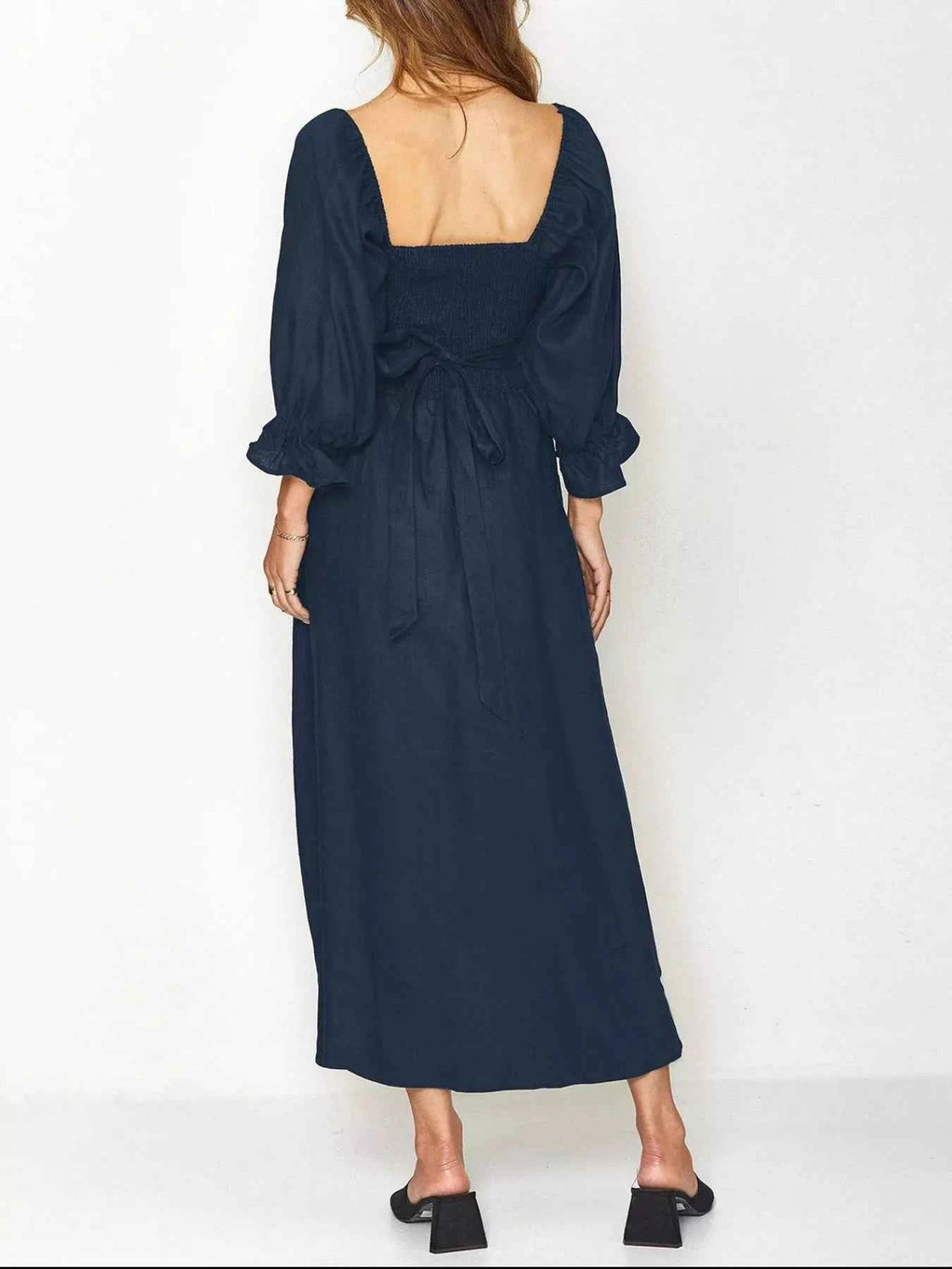 Smocked Puff Sleeves Midi Dress 39a3e684-d8da-41fc-be7e-bf8d2170485d-Max-Origin