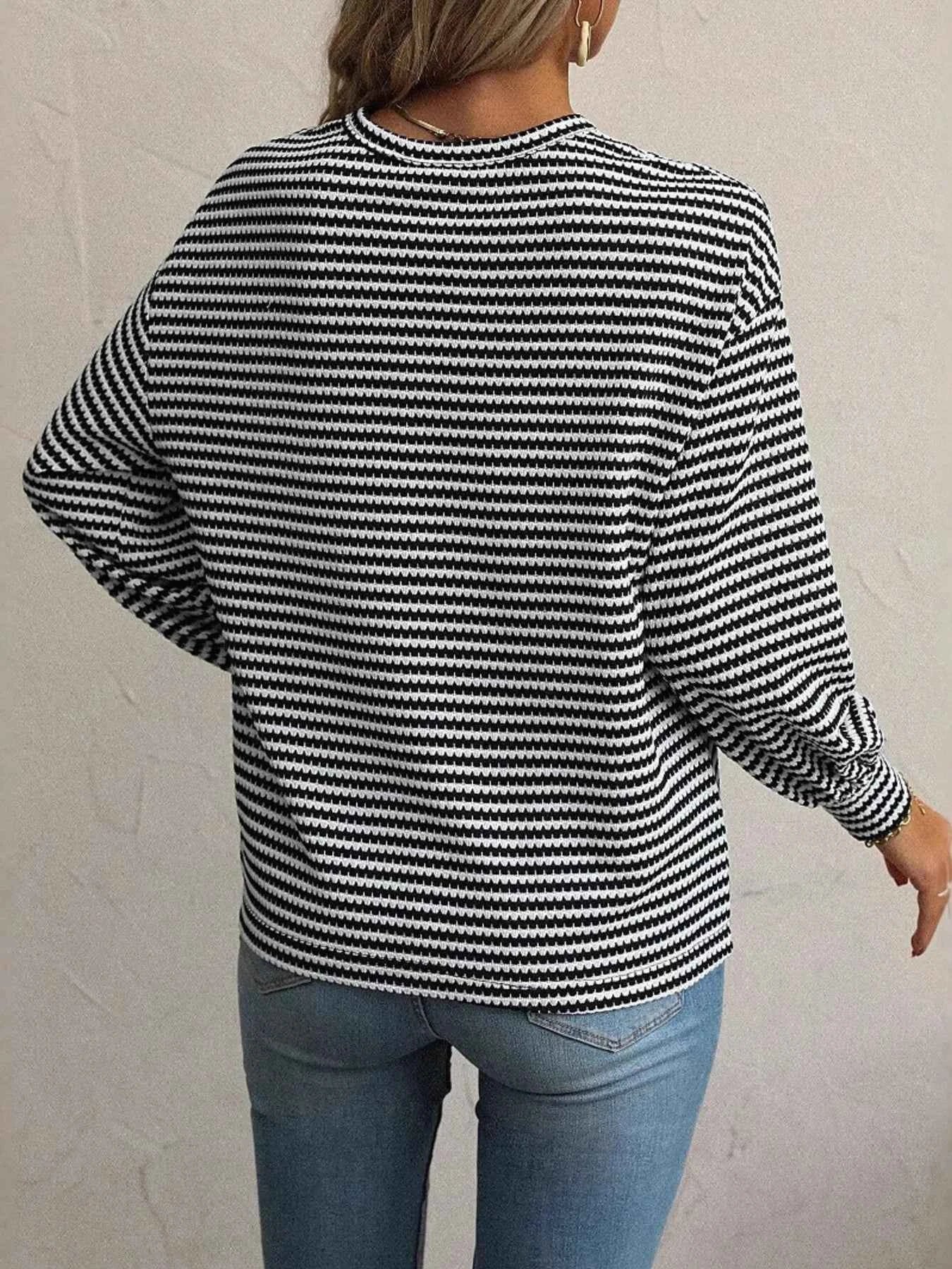 Striped Round Neck Lantern Sleeve Top 39b1d4c4dea7442690c3acec3c07bde8-Max-Origin