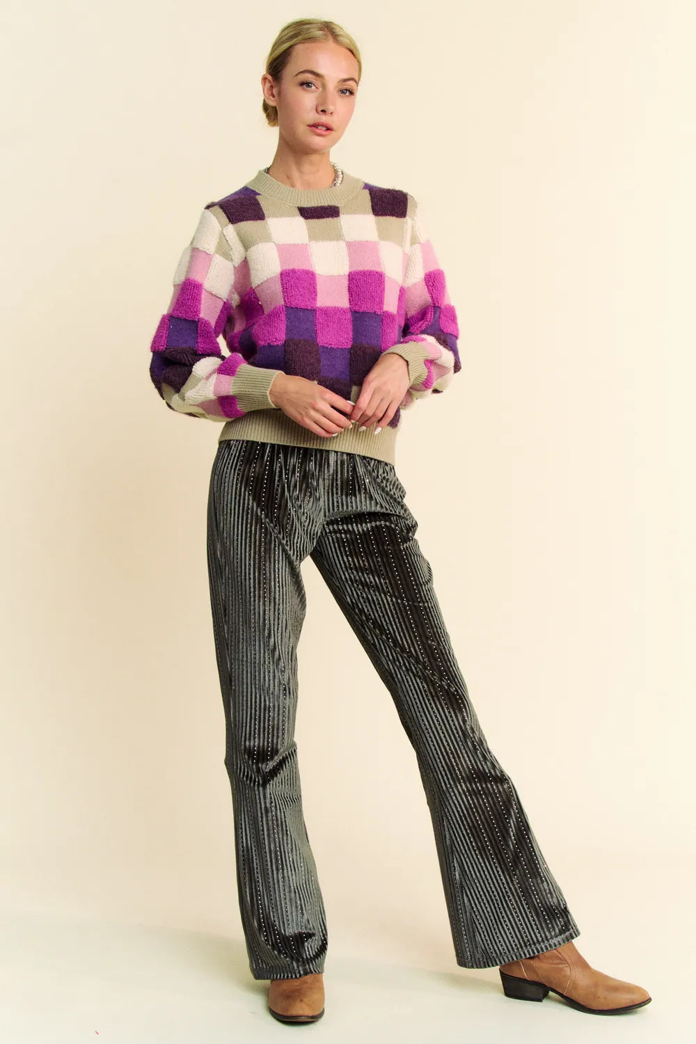 Davi & Dani Checkered Round Neck Long Sleeve Sweater 3a0e780b-89b3-46d6-ae02-31c49f8f79df-Max