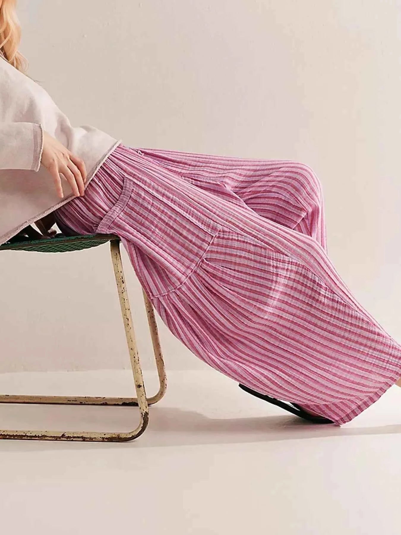 Full Size Striped Wide Leg Casual Pants Plus Size 3a1f79ef569b4e01bc79d31183b075ea-Max-Origin