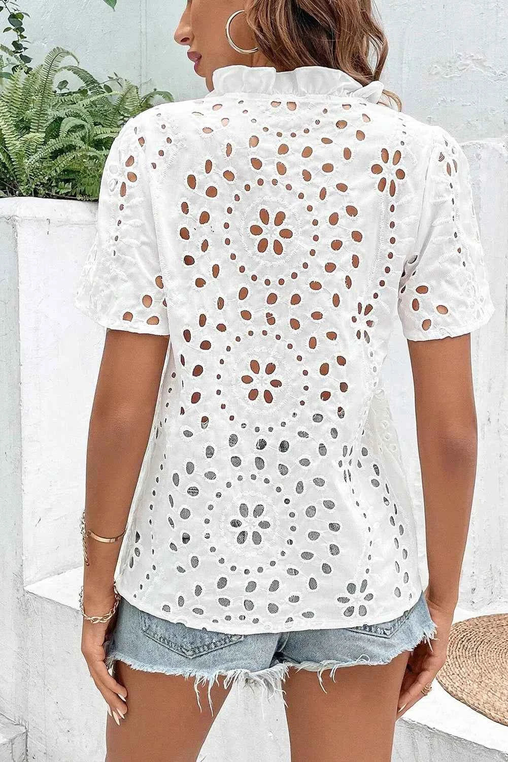 Eyelet Frill Short Sleeve Blouse 3a3495ad-d3c5-4484-a3f2-d0c6a2bfd9c9-Max
