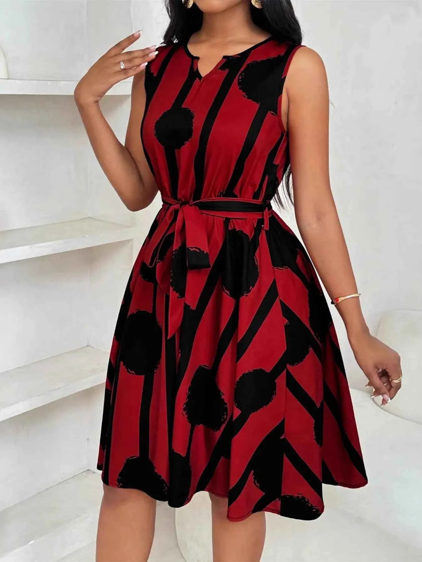 Printed Sleeveless A-Line Dress 3a8861ded32649c194b5921b3279a7b4-Max-Origin