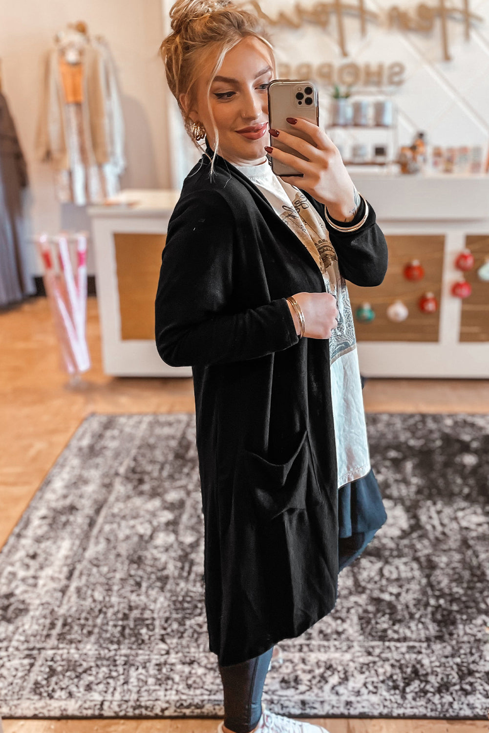 Black Solid Color Open Front Cardigan with Pocket 3a8939ecccaf5ee1