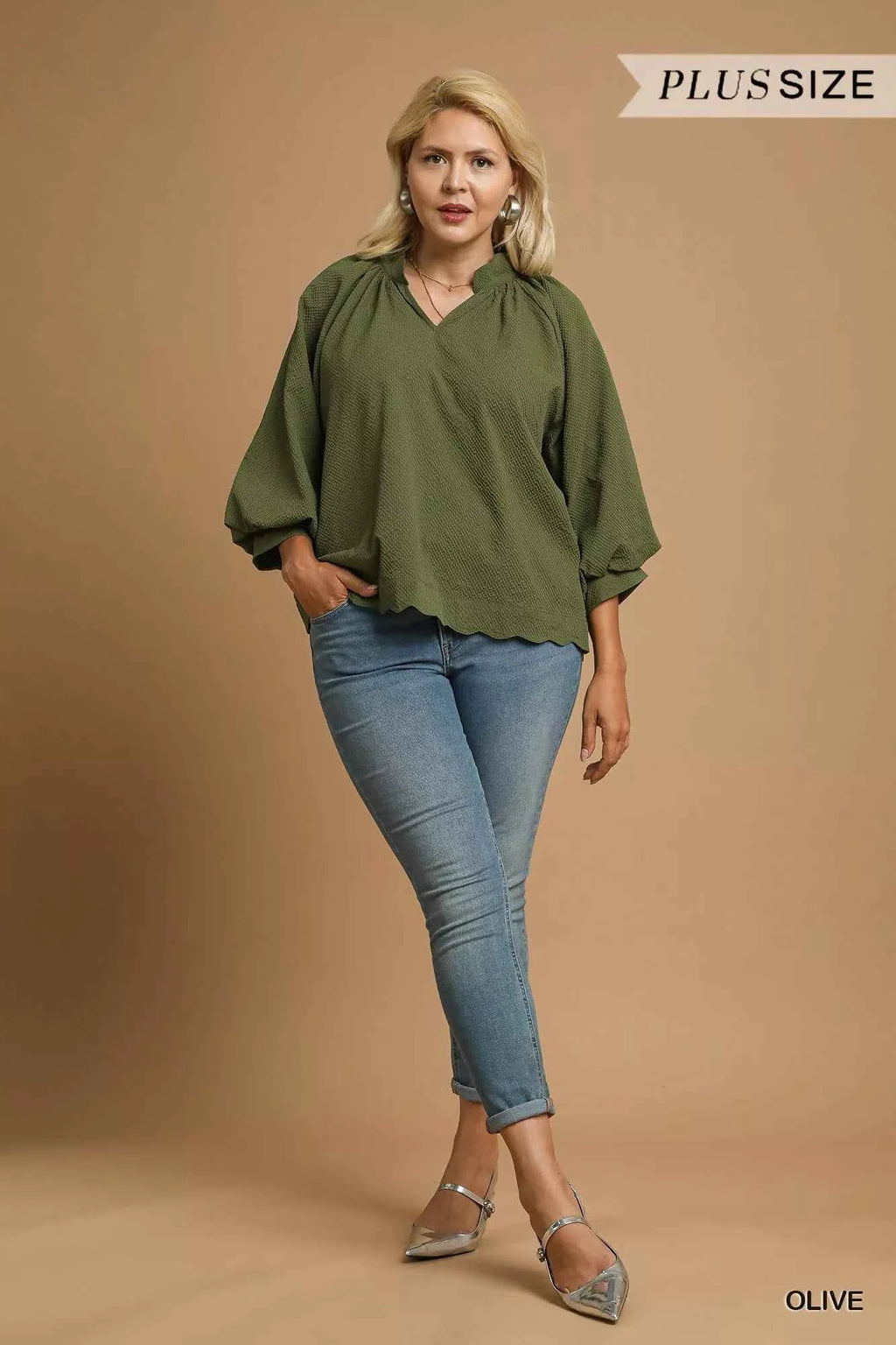 Umgee Full Size Textured Notched Balloon Sleeve Blouse Plus Size 3a9c1333-b265-44ba-952b-9e7a03170e1f-Max-Origin
