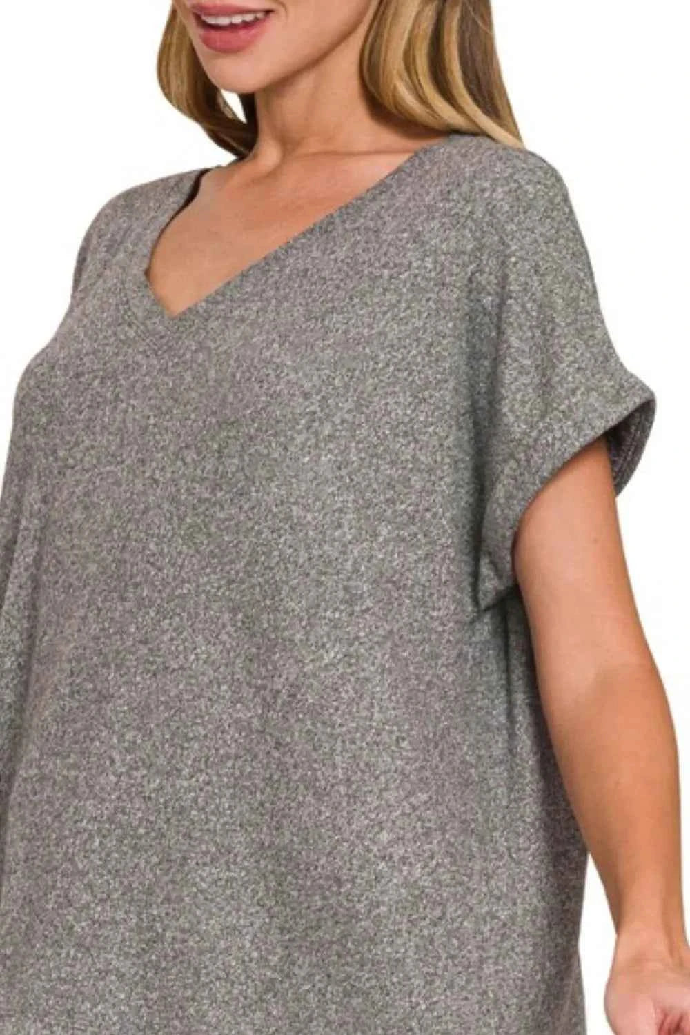Zenana Soft Melange Hacci V-neck Tee 3b135875-806b-4475-ae57-a9e2a3a82dcb-Max-Origin