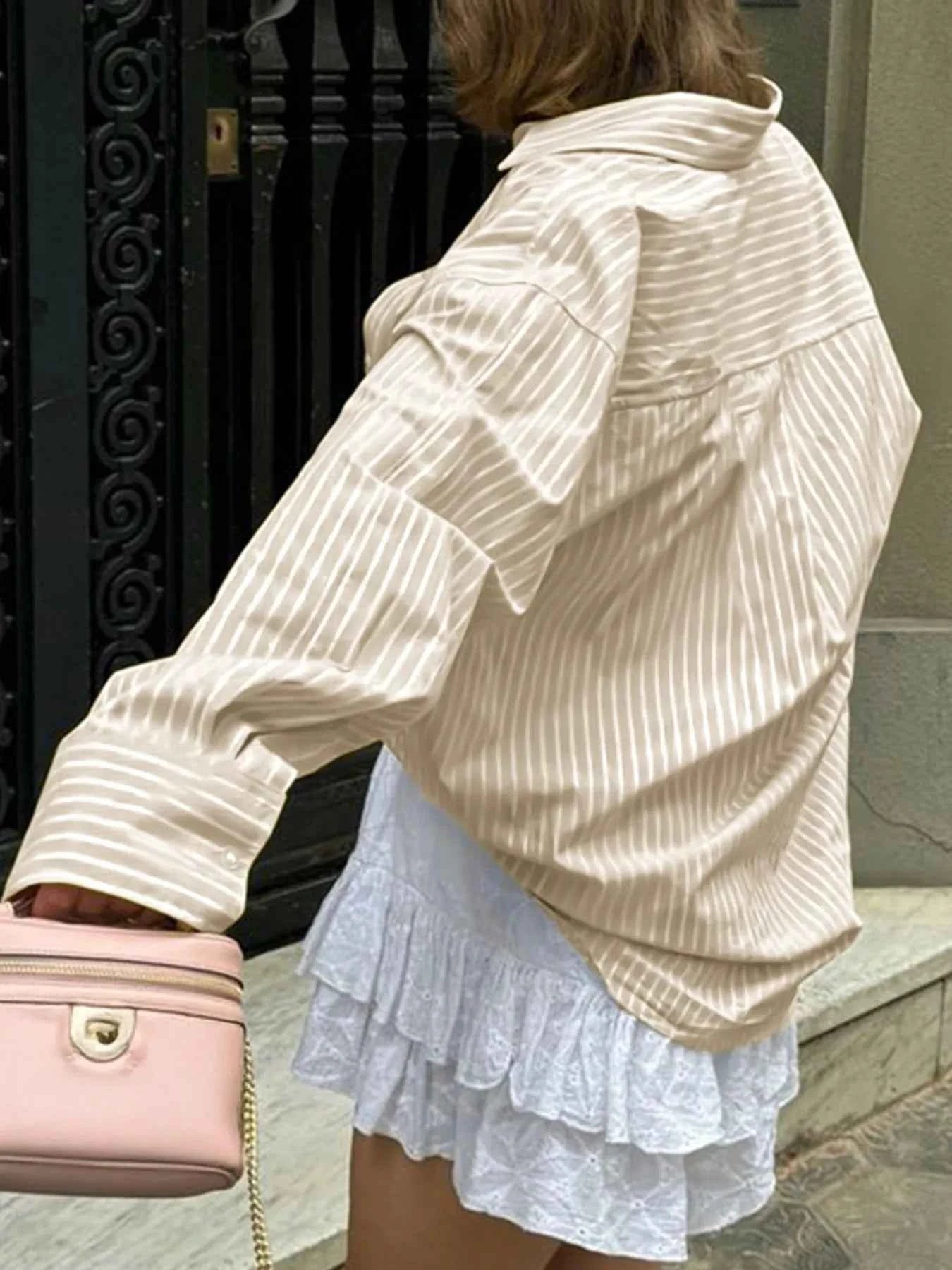 Oversized Striped Button-Down Shirt 3b1ab81b-ffc9-4691-bd2c-b8472e417acc-Max-Origin