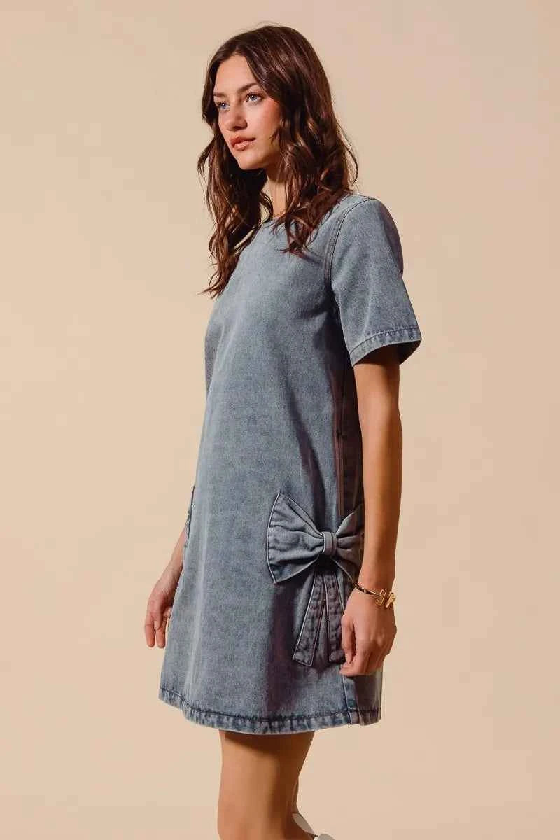 SO ME Bow Ribbon Knot Applique Denim Mini Dress 3b34092e303c4ffa913dcc48eae813dd-Max-Origin