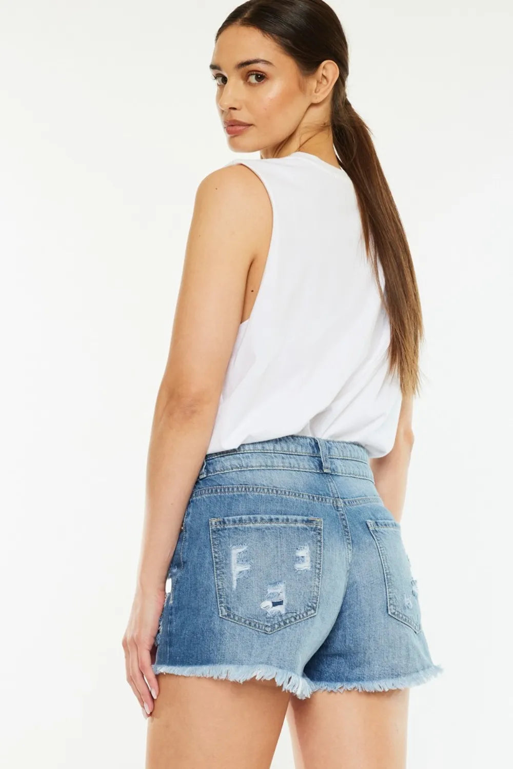 Kancan Full Size High Rise Raw Hem Denim Shorts 3b5facc4-5dec-44ba-8c3b-f08214a46d2c-Max