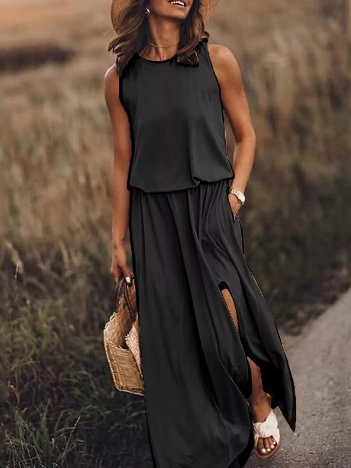 Full Size Round Neck Sleeveless Slit Maxi Dress Plus Size Black 3b863ca6c3ec4f32a9c88667a2199849-Max-Origin
