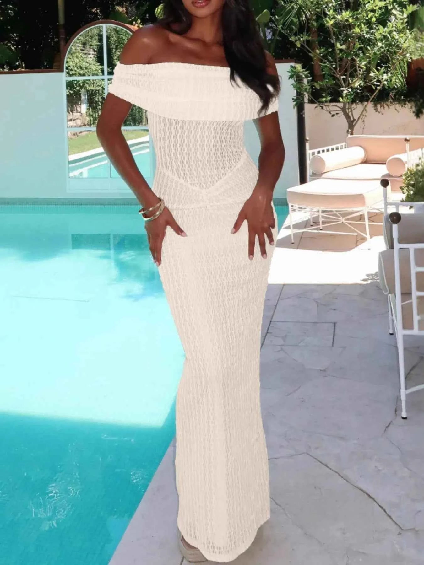 Off Shoulder Texture Maxi Dress 3b8fa5cd-c9c6-450b-93b1-9c8af4e8bb76-Max-Origin