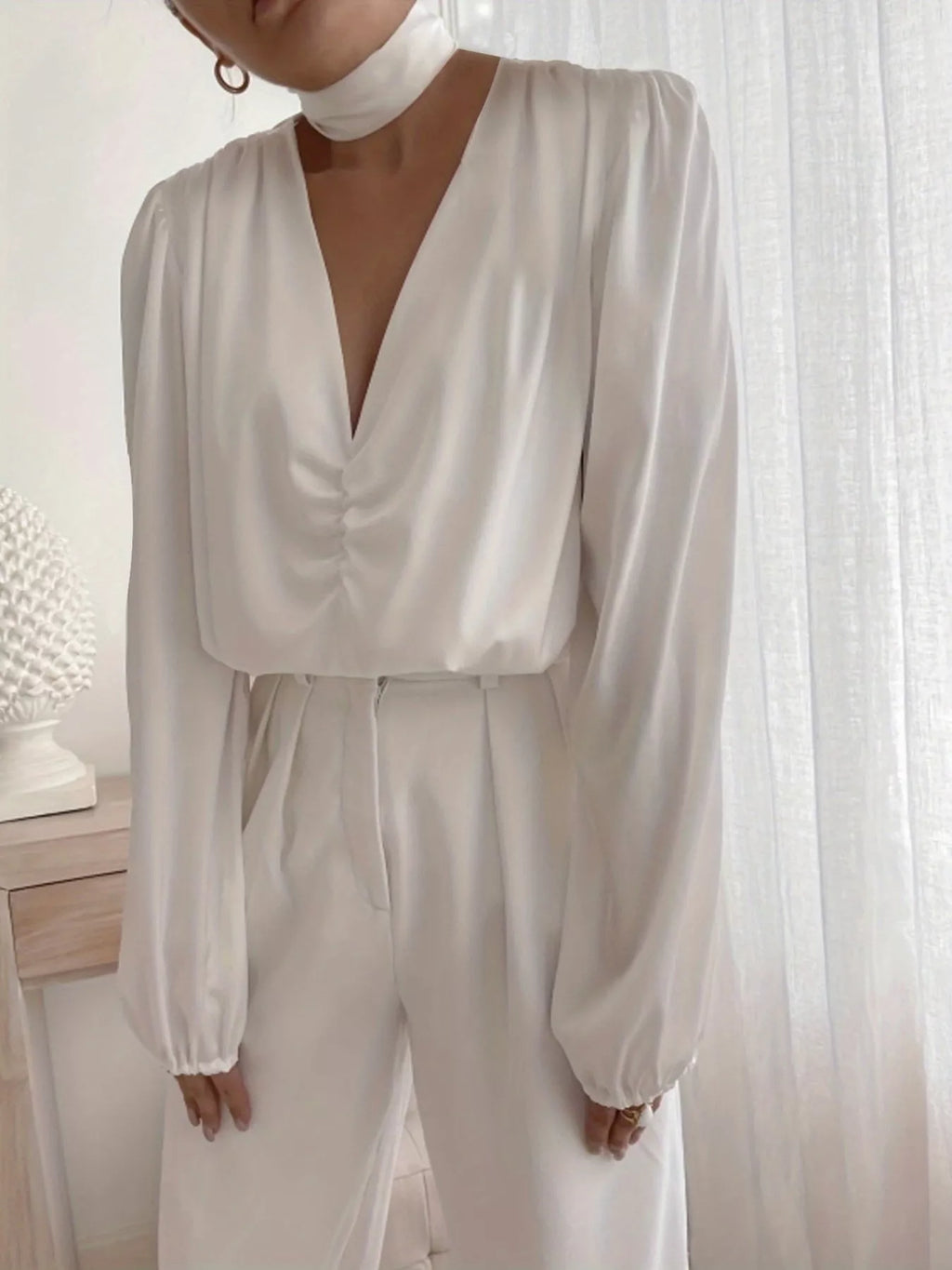 V-Neck Ruched Long Sleeve Blouse 3c9aa9a978d94819b83041775b45cfd7-Max-Origin