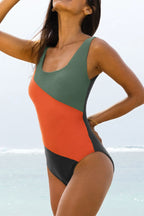 Color Block Padded Square Neck One Piece Swimsuit 3cbb2e65-6e4c-4dcf-9102-86de0f97e3c6-Max-Origin