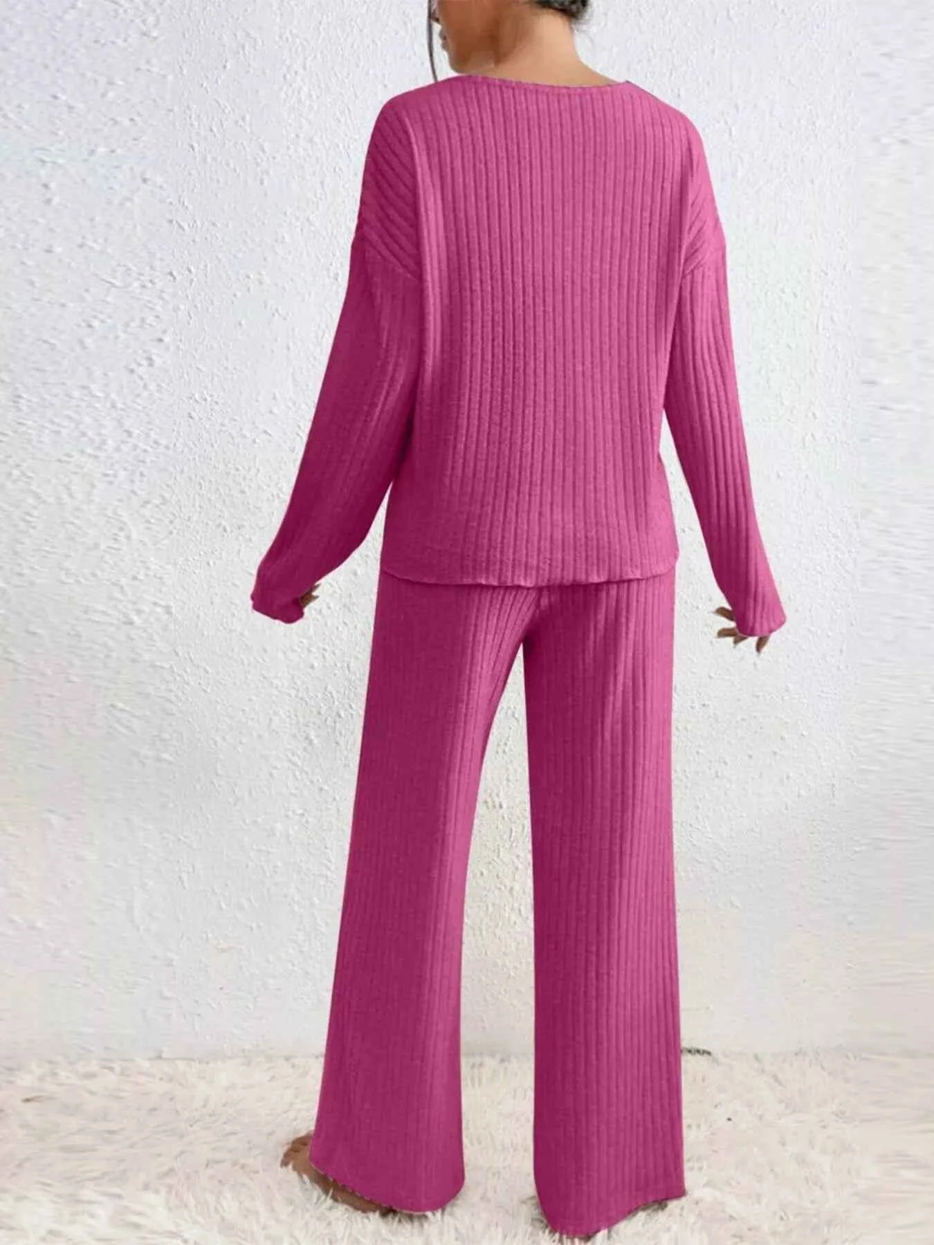 Ribbed V-Neck Top and Pants Set 3cdec2f8-4ba6-4045-bd7a-824c0d59779e-Max-Origin