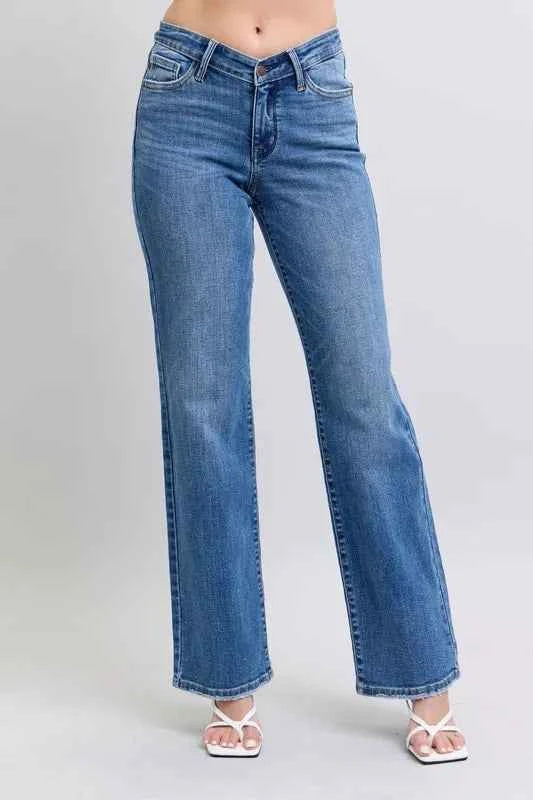 Full Size High Waist V-Front Vintage Wash Straight Jeans Plus Size 3cf1dd08ee544fc3b7680c91259ae8f8-Max-Origin
