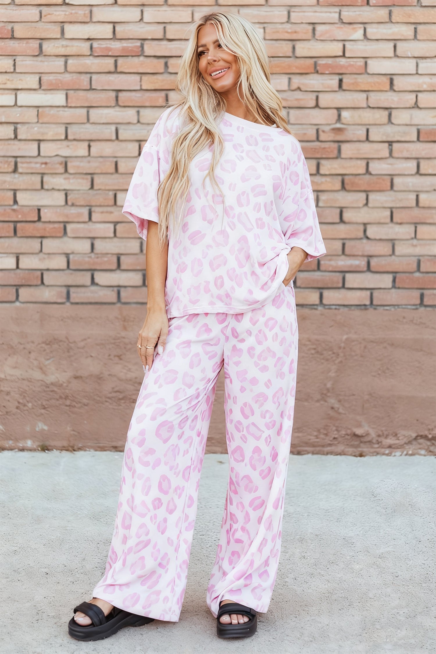 Pink Leopard Two Piece Top and Pants Set 3d2f1bb3679f4f2a