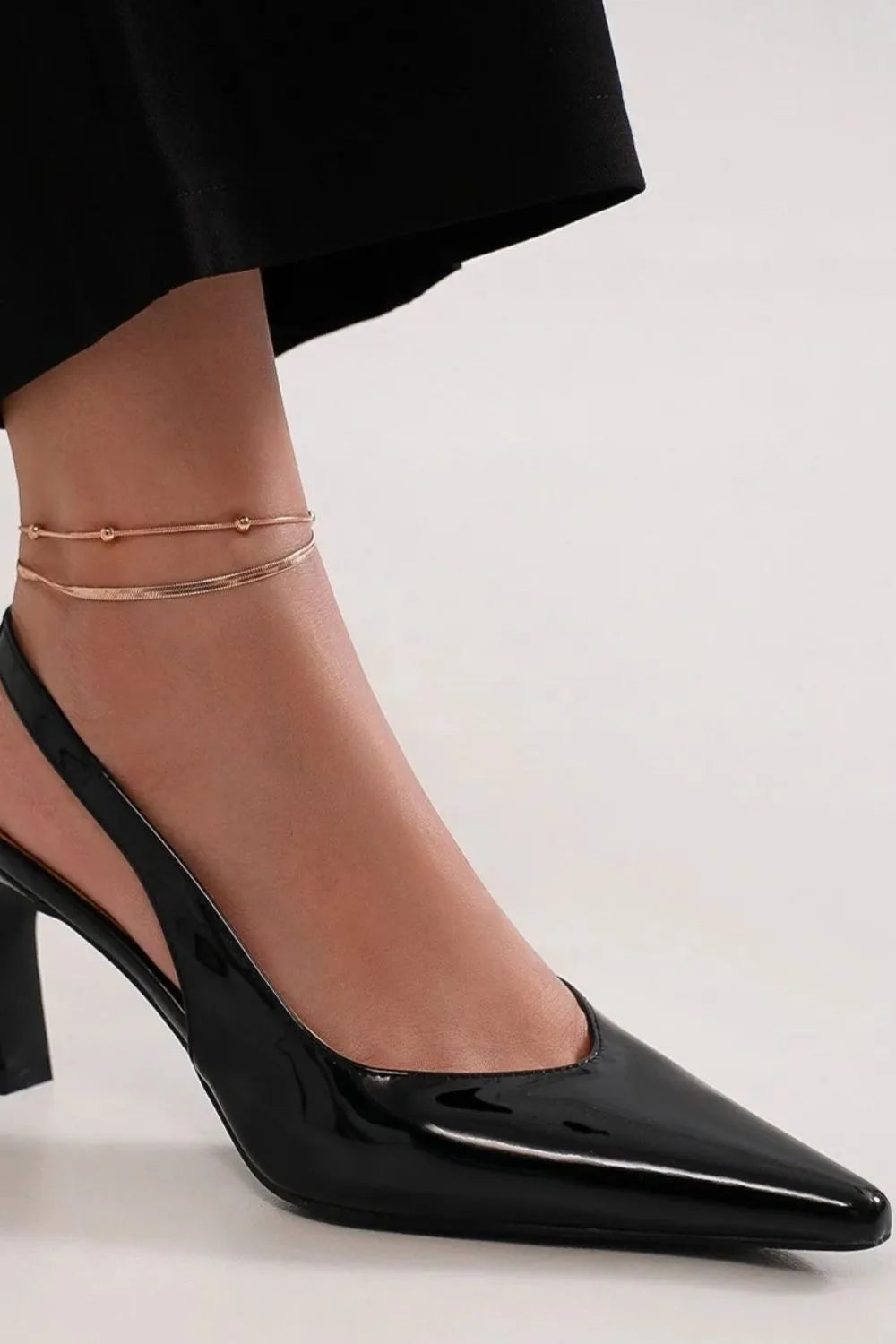 Beast Fashion Faux Leather Point Toe Slingback Pumps 3d3b086f-dd71-49cf-9966-8a35bc7a8f62-Max