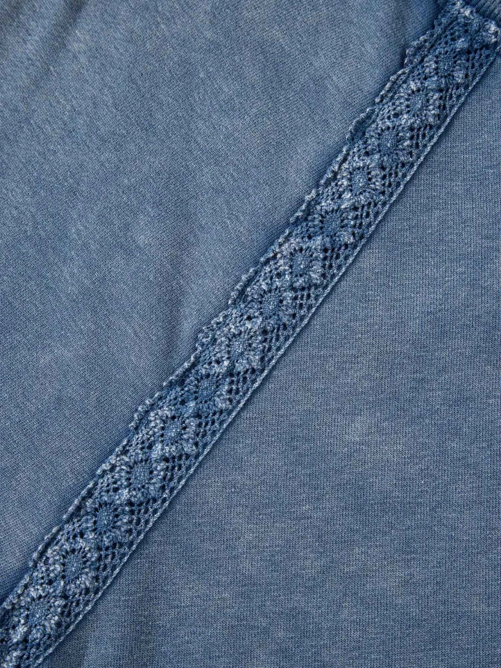 Lace Patchwork Detail Notched Neck Mineral Wash Baggy Sweatshirt 3d9d8936a3d94b0b9d7a574632db1c2f-Max-Origin