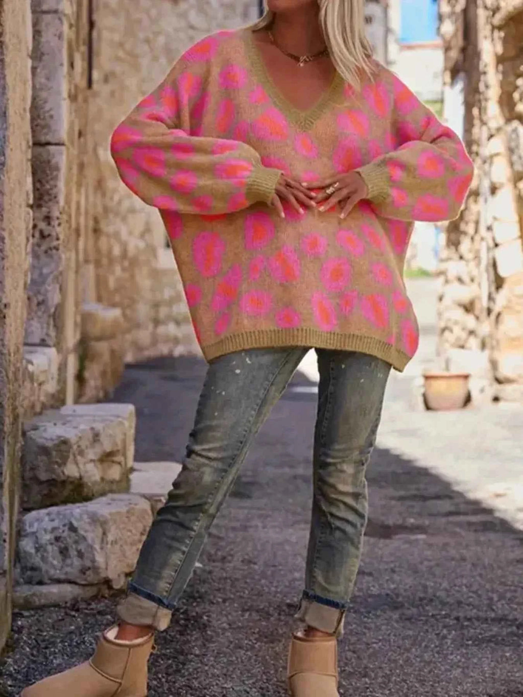 Leopard Oversized V-Neck Sweater 3dd96bfd-bbea-4090-8a77-b9f1ac1f6603-Max-Origin