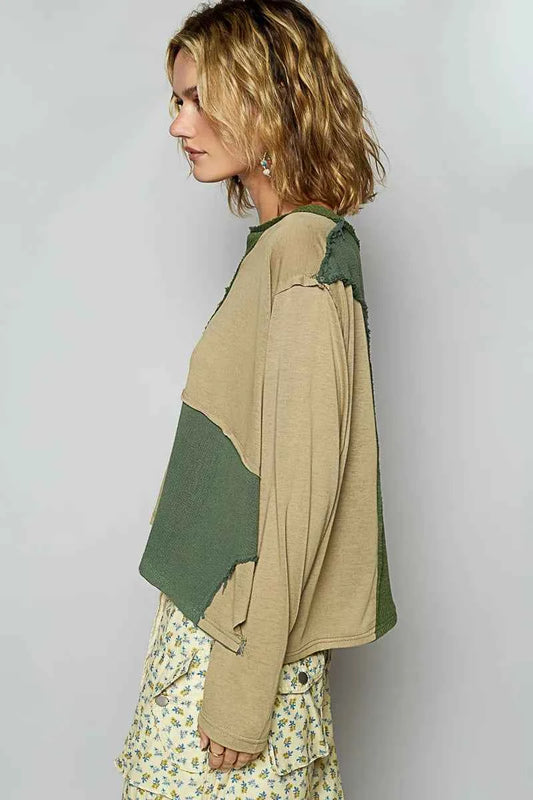 Color Block Notched Long Sleeve T-Shirt 3e910868-5ffa-4145-8e6b-082a847c24af-Max-Origin
