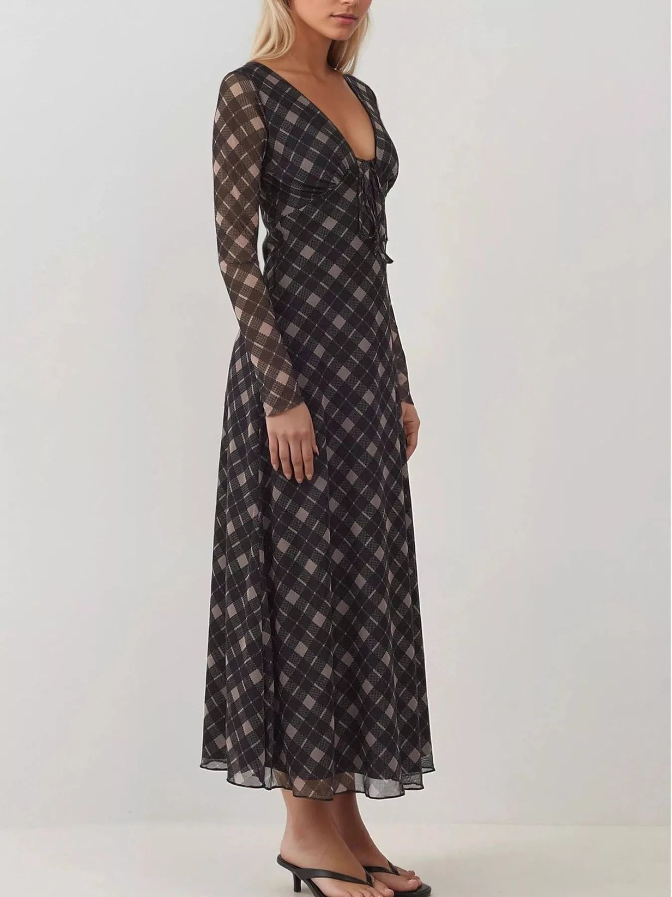 Tie Front Plaid Long Sleeve Dress Plaid 3e98eeb6-2ff3-4d7e-8bfd-129f9c7be95e-Max-Origin