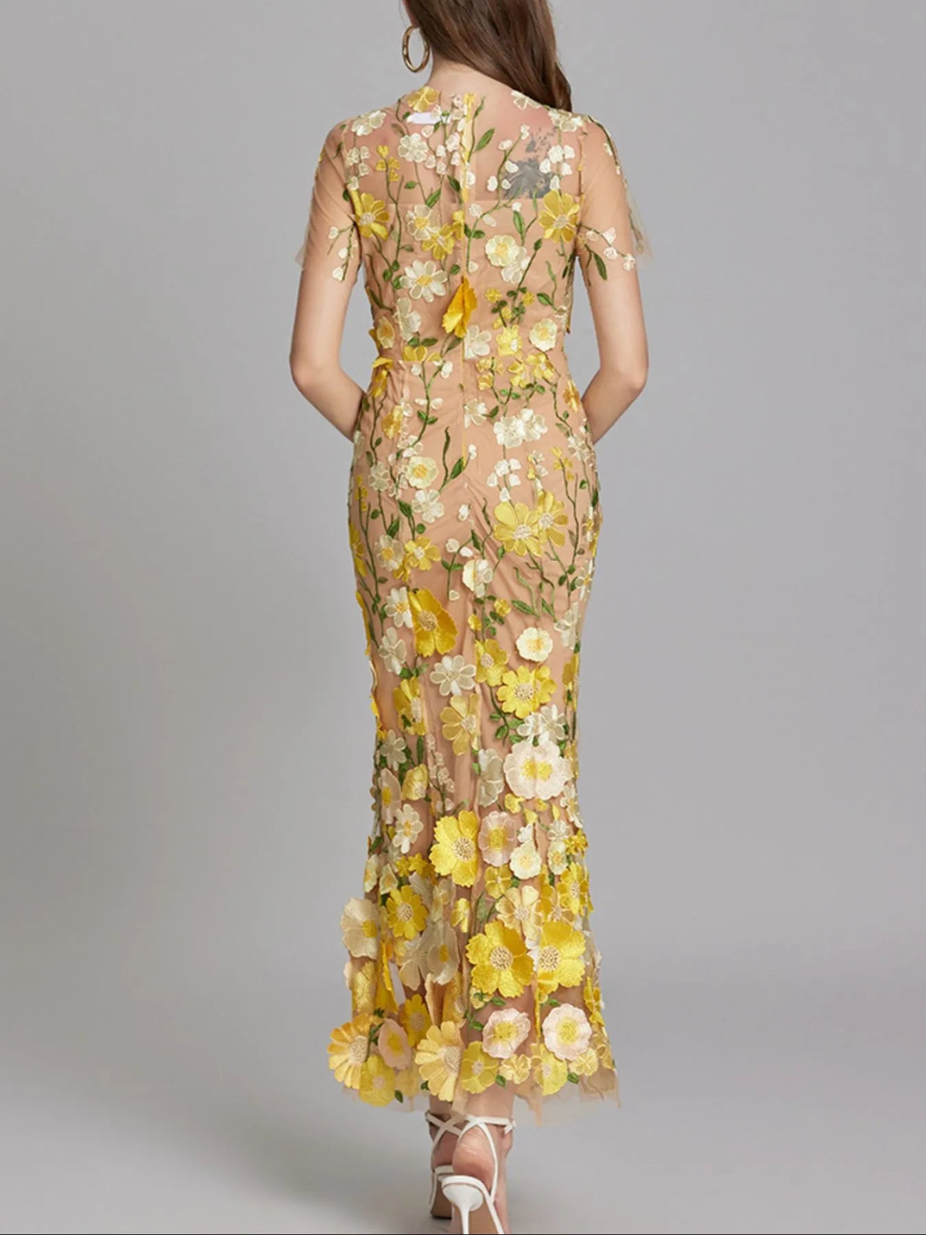 Floral Embroidered Mesh Overlay Maxi Dress 3ea2c67b-585d-40ed-af62-9a8ad578a966-Max-Origin