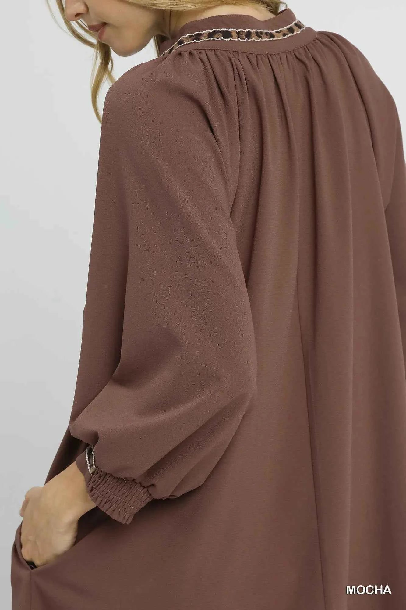 Umgee Notched Shift Dress with Trim Detail 3eb65085-b23c-45fb-8e5f-9d81d0cb3d7d-Max-Origin